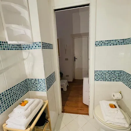 Casa Leon * スペルロンガ